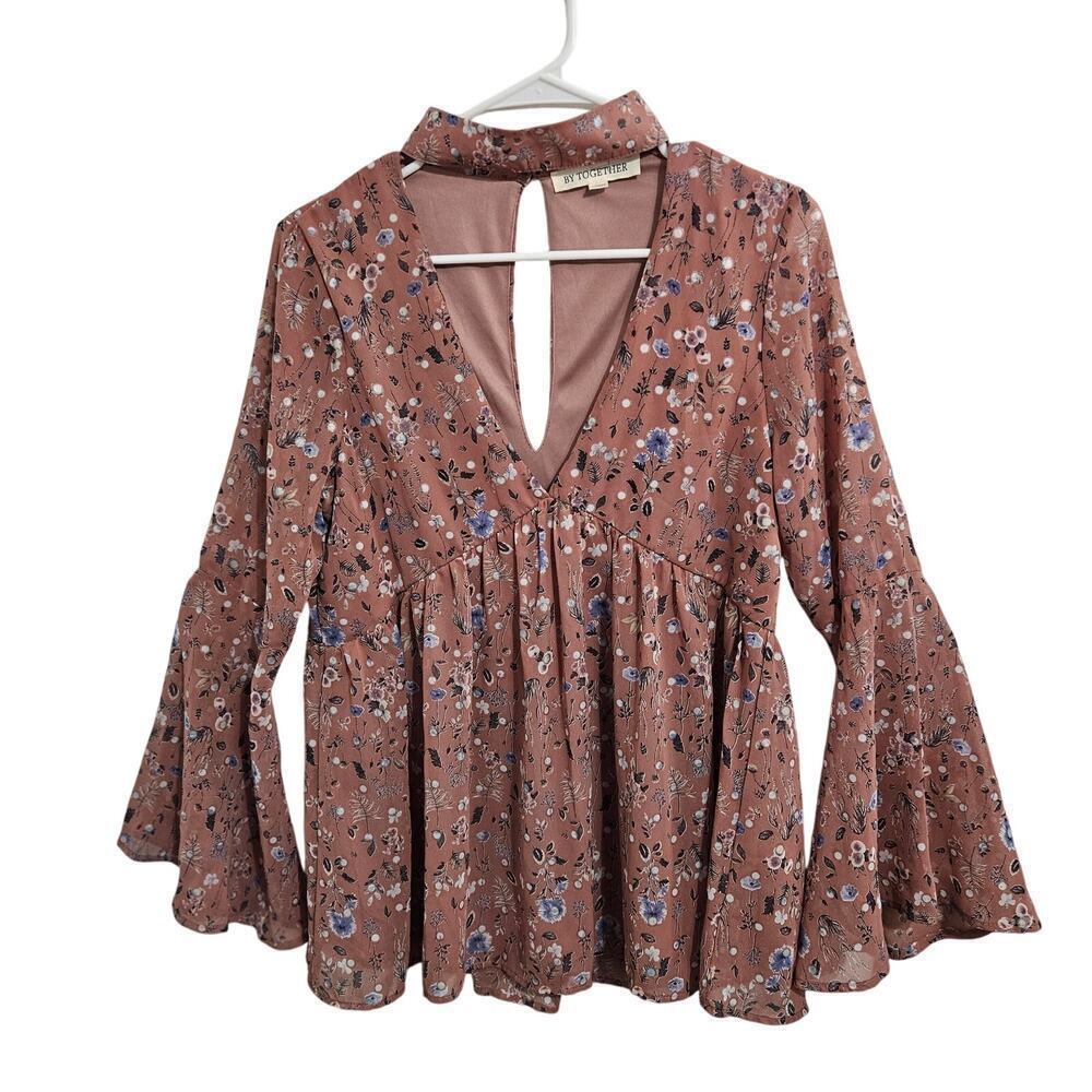 Boho Floral V-Neck/Choker Neck Womens Pink Babydoll Flowy Top Bell Sleeve Size S - Picture 1 of 9